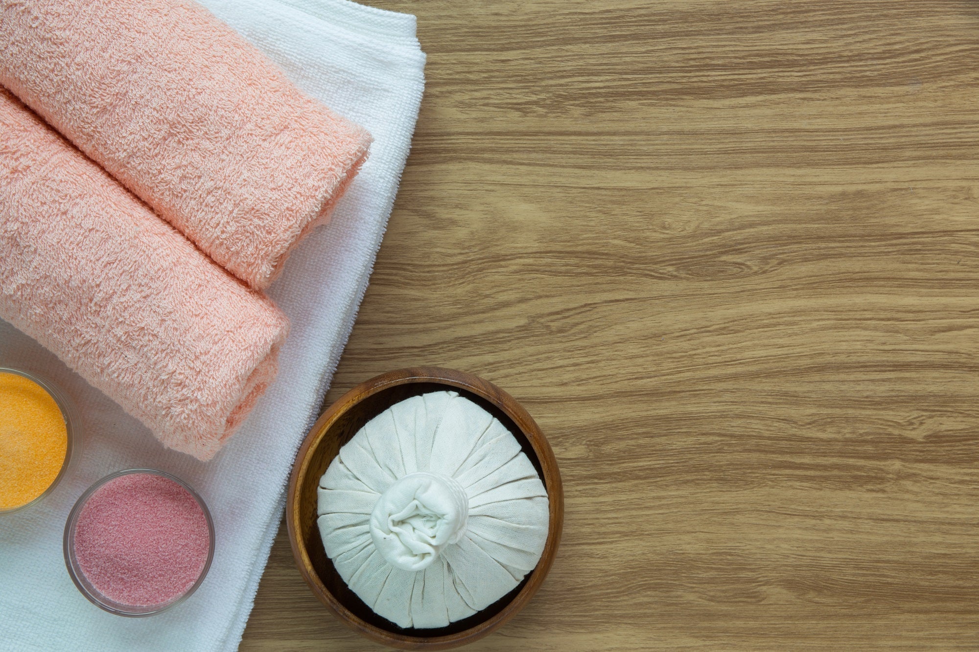 Bath Towel vs. Bath Sheet: Which One Do You Really Need?